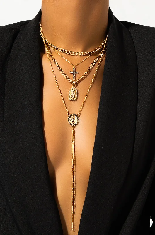 necklaces layered trendy look -DINAH NECKLACE GOLD