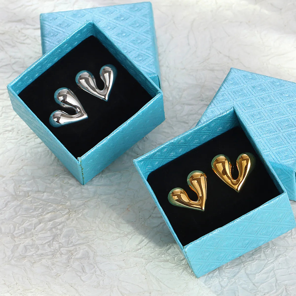 ladies earrings with blue sapphire -1 Pair Simple Style Heart Shape Plating Titanium Steel 18k Gold Plated Ear Studs