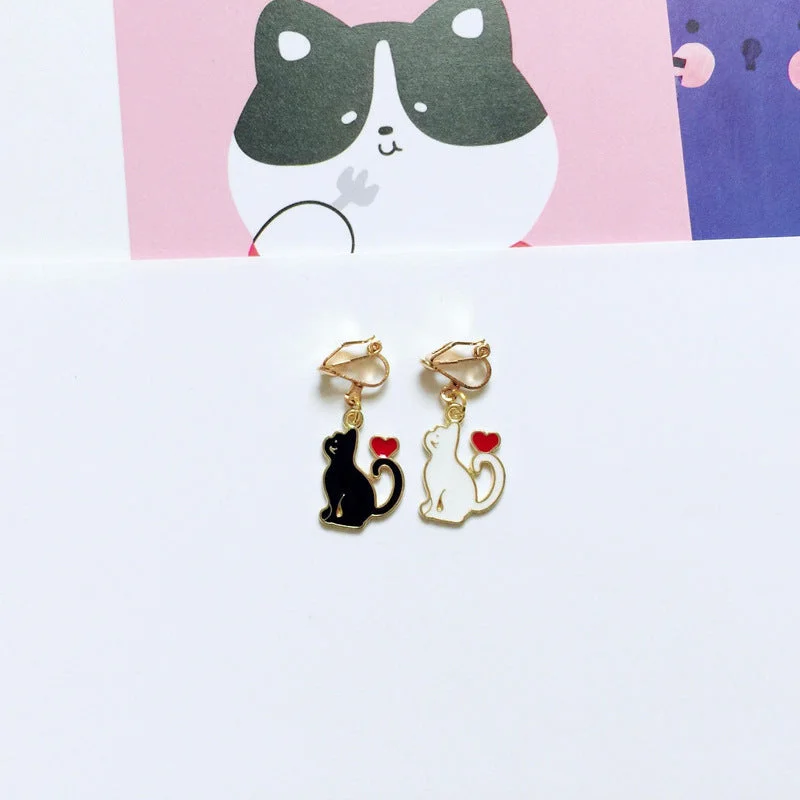 Love Cat Black and White Asymmetric, a Pair of Ear Clips