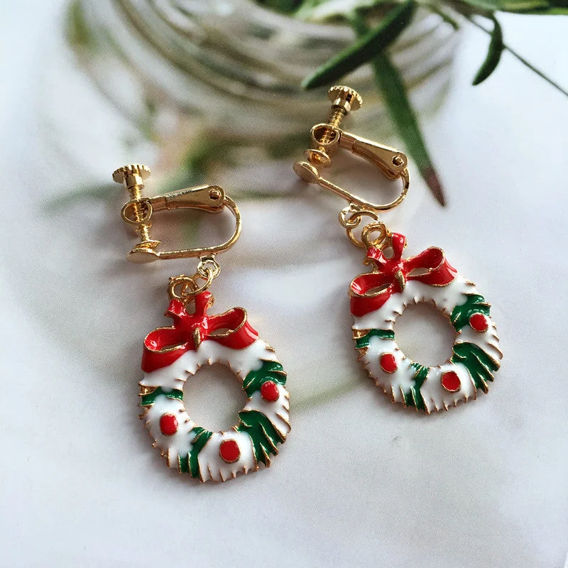 Christmas Circle Ear Clips