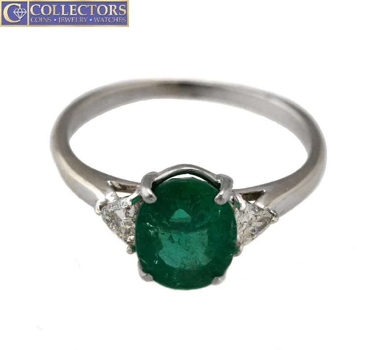 ladies engagement rings pear shaped ring -Ladies Vintage 14K White Gold 1.68ctw Oval Cut Emerald Diamond Cocktail Ring