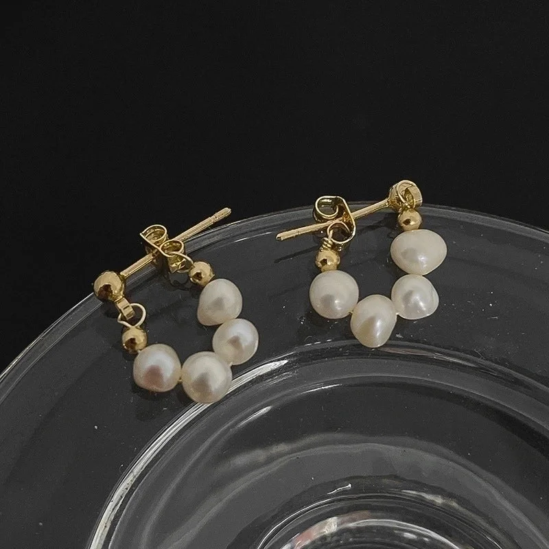 55# D0187 Pearl Chain Ear Ring