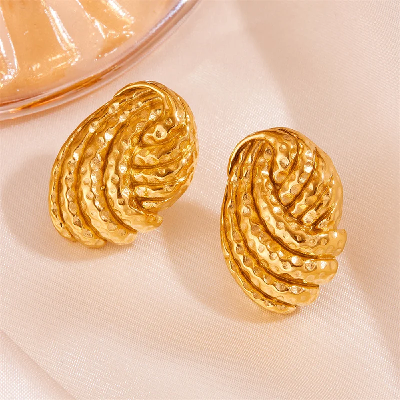 Gold Stud Earrings Bread Stripes