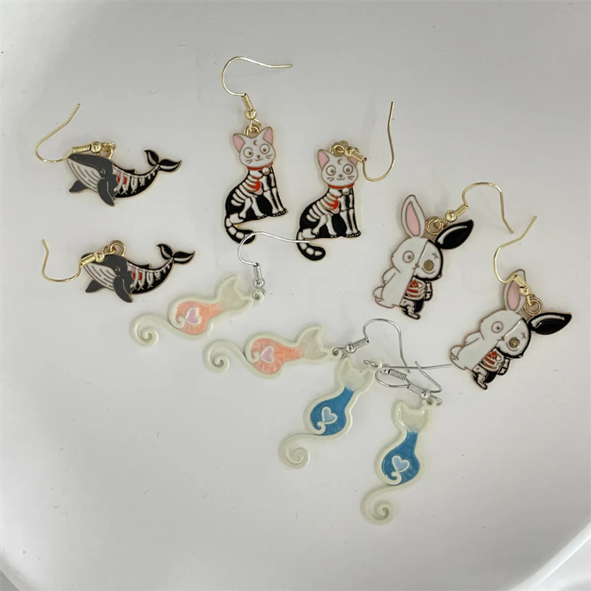 ladies earrings gold hoop style -Cute Rabbit Cat Shark Metal Women'S Drop Earrings 1 Pair