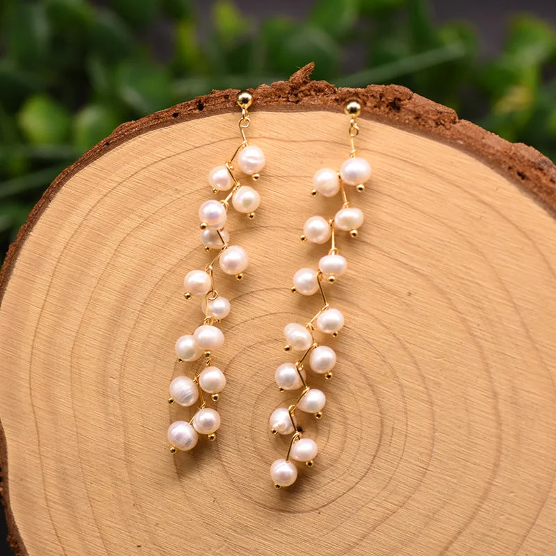 Natural Pearl White Earrings