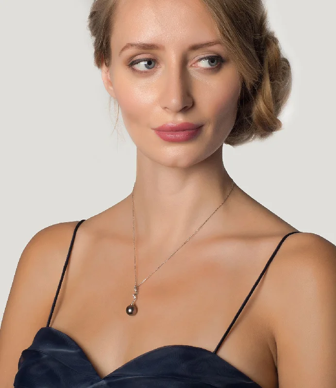 necklaces with heart charm -Paradis Tahitian Pearl Necklace with Diamonds