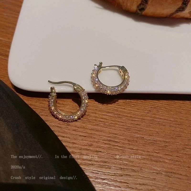 25# D0089 Ring Ear Clip-Gold