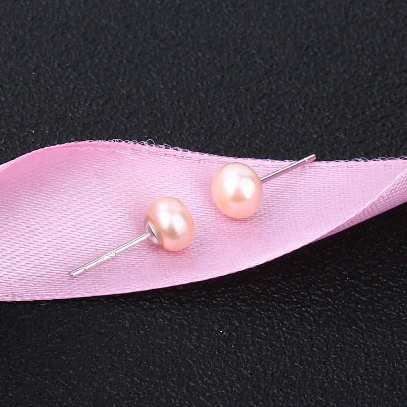 Natural Pearl Ear Studs (Pink 4-5mm)