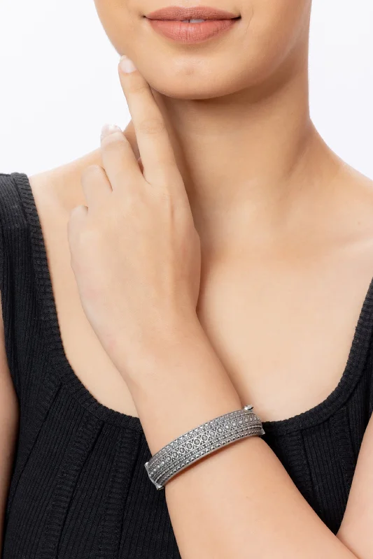 bracelets for stylish women -Silver Oxidised Bangle/kada for Women