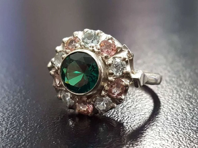 ladies rings luxury brand appeal -Emerald Flower Ring - Green Victorian Ring - Vintage Statement Ring