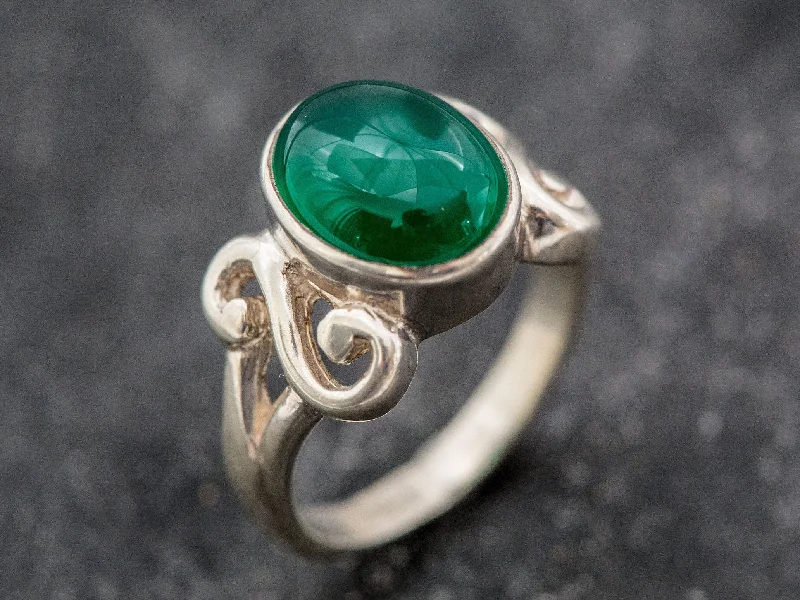 ladies rings with peridot green -Emerald Boho Ring - Silver Swirl Band - Emerald Bezel Ring