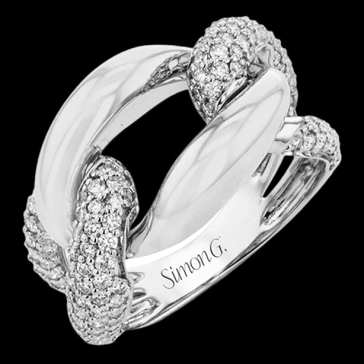 ladies rings small size fit -A modern two-tone right hand ring in 18K yellow and white gold, features interlocking links of high polish gold and two diamond links 1.11 ctw.